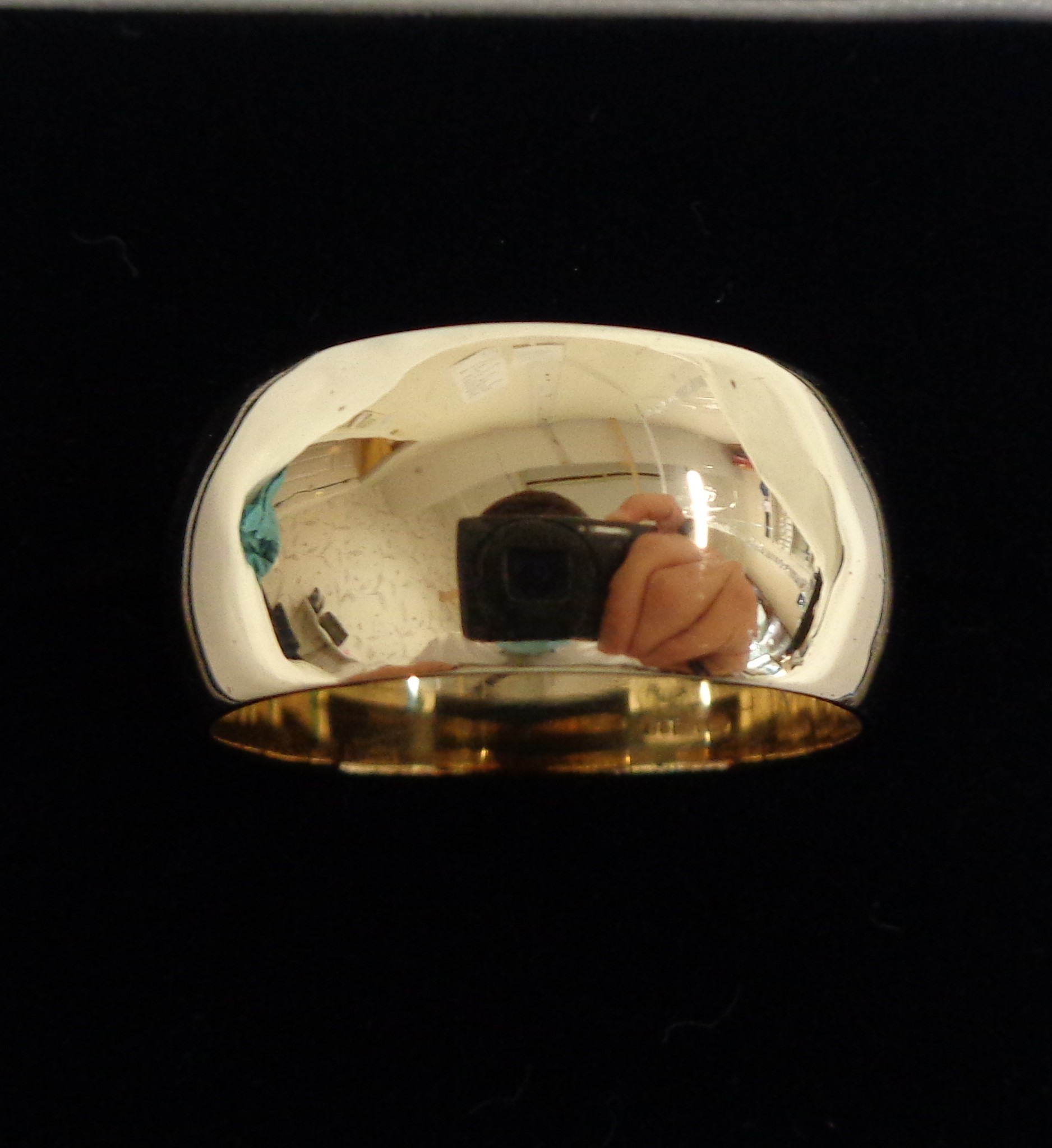 Vintage C 1968 D Shaped Wedding Band 375 9ct Gold Size R Us 8 5 8 4g Keo Jewellers