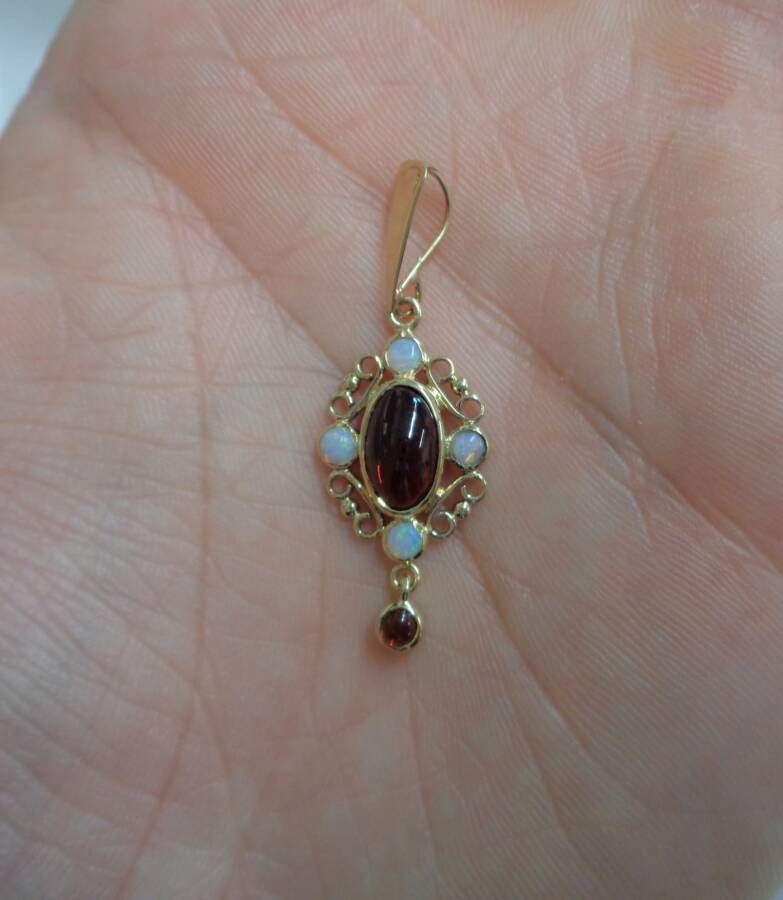 Buy Garnet Gold Pendants on SALE - Beautiful Genuine Garnet Necklaces on  SALE