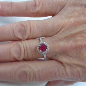 Beautiful Ruby and Diamond Cluster Ring in Platinum - Size N (US 6.75) - S6417 - Image 9