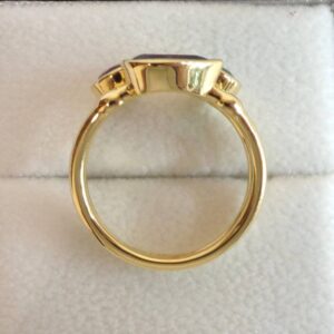 Stunning Ruby, Garnet and Emerald Ring 18ct Yellow Gold - Size N (US 6.75) - S7558 - Image 3
