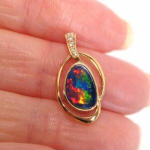 Stunning Black Opal & Diamond Pendant 14ct Yellow Gold - Length 21mm (S7837) - Image 7