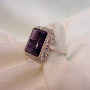 Breathtaking Amethyst & 0.70ct Diamond Cluster Ring - Size N 1/2 (S7783) - Image 3