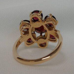 Vintage c.1963 Garnet Cluster Ring 0ct Yellow Gol9 - 5.5g - 1963 London Hallmark - Size L 1/2 (S8049) - Image 9