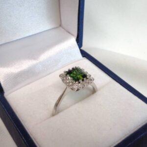 18 Carat White Gold Tourmaline & Diamond Ring - 3.1g - Size O (S8051) - Image 9