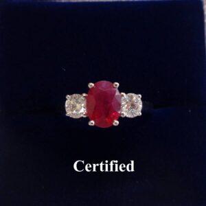 Stunning 0.90ct Ruby & 0.37ct Diamond Three Stone Ring 18ct Gold - Certified - S7896 - Image 1