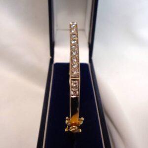 1.00ct Diamond Bangle Solid 14ct Yellow Gold - 57mm x 46mm - 14.6g (S7686) - Image 5