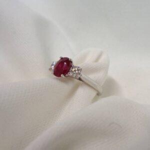 Stunning 0.90ct Ruby & 0.37ct Diamond Three Stone Ring 18ct Gold - Certified - S7896 - Image 5