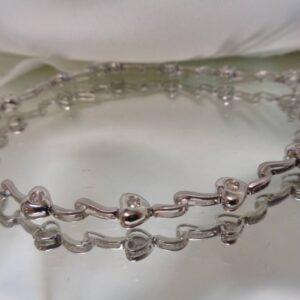 Unique Diamond Heart Bracelet 18ct White Gold - 7.5 inches (S8041) - Image 3