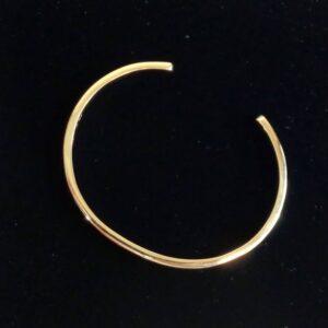 Solid 9ct Yellow Gold Torque Bangle - 28.8g - 69mm x 55mm (S7684) - Image 3