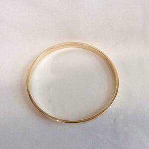 Solid 9 Carat Gold Bangle - 20.1g - Heavy! - 63mm Diameter (S8314) - Image 3