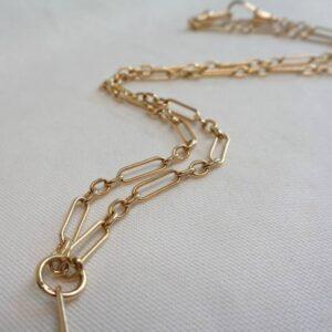 Beautiful Figaro Style T-Bar Necklace 9ct Yellow Gold - Length 19 inches (48.26cm) - 13.6g (S8328) - Image 3
