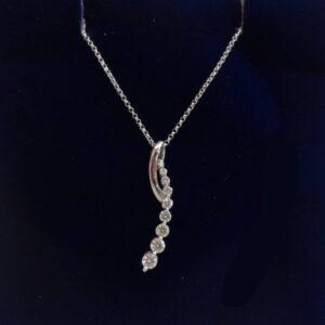 Beautiful 0.44ct Diamond Pendant 18ct White Gold - 16in Chain (S7715) - Image 1