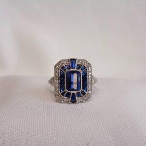 Beautiful Art Deco Style Sapphire & Diamond Cluster Ring Platinum - Size P (US 7.5) (S8240) - Image 4