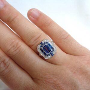 Beautiful Art Deco Style Sapphire & Diamond Cluster Ring Platinum - Size P (US 7.5) (S8240) - Image 10