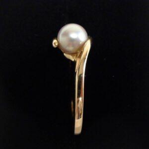 Cultured Pearl Twist Ring 14ct Yellow Gold - Size N (US 6.75) (S8351) - Image 2