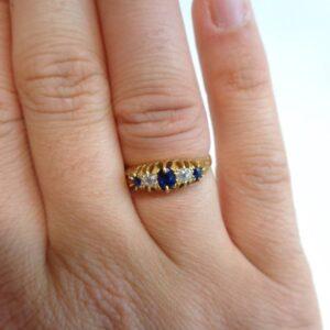 Antique c.1901 Sapphire & Diamond Five Stone Ring 18ct Gold - Size N 1/2 (US 6.75) (S8353) - Image 6