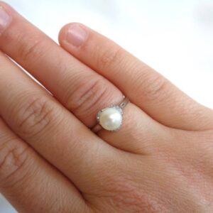Cultured Pearl and Diamond Ring 9ct White Gold - Size N (US 6.75) (S8365) - Image 8