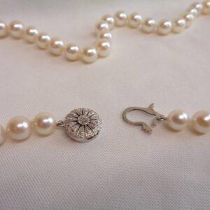 Vintage c.1967 Cultured Pearl Necklace 9ct White Gold Diamond Clasp - Length 18in (S8364) - Image 6