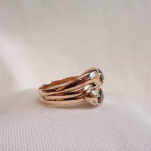 Antique c.1903 Garnet Double Snake Ring 9ct Gold - Size R 1/2 (US 8.75) - S8367 - Image 5