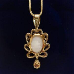 Quality Natural Opal & Diamond Pendant 18ct Yellow Gold - Large 51mm Length - Chain 19in (S7880) - Image 3