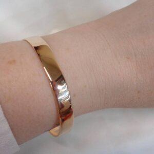 Solid 9 Carat Rose Gold Bangle - 23.8g - Heavy! - 60mm Diameter - 8mm Wide (S8188) - Image 5