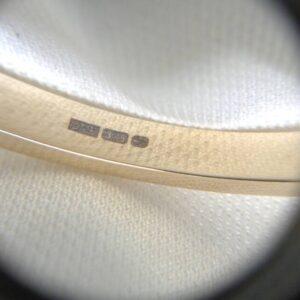 Solid 9 Carat Yellow Gold Bangle - 20.3g - 62mm Diameter - 4mm Wide (S8232) - Image 5