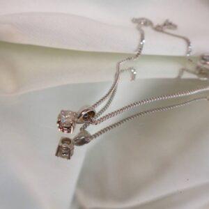 Beautiful 0.30ct Solitaire Diamond Pendant 18ct White Gold - 16in Chain (S8346) - Image 6