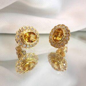 Quality Citrine & Diamond Earrings - 18ct Yellow Gold - Length 12mm x 11mm (S8356) - Image 3