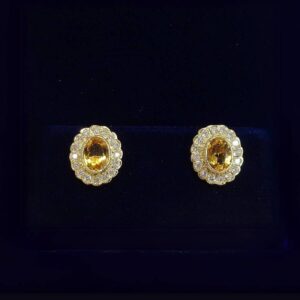 Quality Citrine & Diamond Earrings - 18ct Yellow Gold - Length 12mm x 11mm (S8356) - Image 1