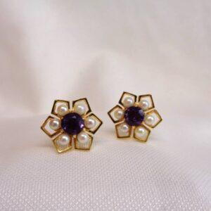 Amethyst & Seedpearl Stud Earrings 9ct Yellow Gold - Flower Design - Diameter 16mm (S8374) - Image 3
