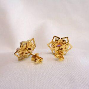 Amethyst & Seedpearl Stud Earrings 9ct Yellow Gold - Flower Design - Diameter 16mm (S8374) - Image 4