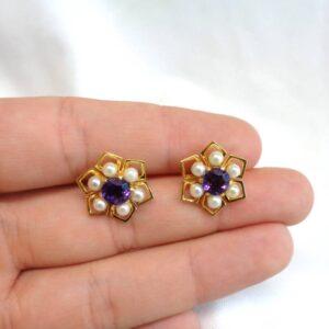 Amethyst & Seedpearl Stud Earrings 9ct Yellow Gold - Flower Design - Diameter 16mm (S8374) - Image 6