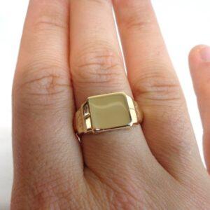 Vintage c.1964 Signet Ring Solid 9ct Yellow Gold - Size U (US 10) (S8376) - Image 7