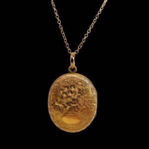 Antique Patterned Memorial Locket 9ct Yellow Gold - Length 37mm - Chain 16in (41cm) (S8383) - Image 8