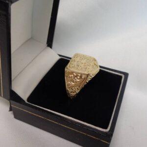 England Three Lions Shield Signet Ring 9ct Yellow Gold - Large Size Z +1 (S8390) - Image 3