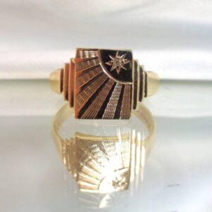 Vintage c.1967 Patterned Signet Ring 9ct Yellow Gold - Size U (US 10 1/4) (S8393) - Image 5