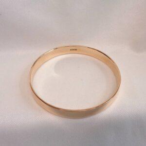 Solid 9 Carat Rose Gold Bangle - 25.6g - Heavy! - 60mm Diameter - 7.5mm Wide (S8189) - Image 4