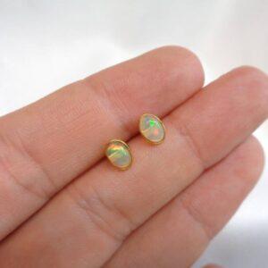 Natural Opal Stud Earrings 9ct Yellow Gold - 6.5mm x 4.5mm (S8420) - Image 6