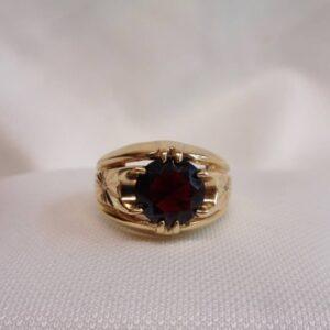 Vintage Garnet Signet Ring 9ct Yellow Gold - Size P 1/2 (US 7.75) (S8422) - Image 4