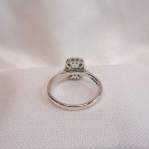Quality Emerald & Diamond Cluster Ring 18ct White Gold - Size N 1/2 (US 6.75) (S7915) - Image 6