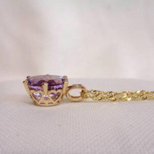 Amethyst & Diamond Pendant 9ct Yellow Gold - Length 17mm - Chain 20in (51cm) (S8445) - Image 3