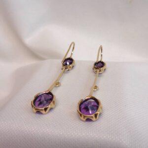 Beautiful Amethyst Drop Earrings 9ct Yellow Gold - Length 49mm (S8444) - Image 6