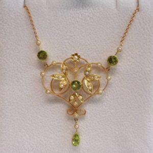 Antique Edwardian Peridot & Seedpearl Necklace 9ct Yellow Gold - Length 17in (S8403) - Image 1