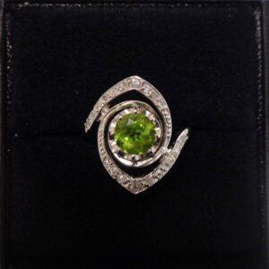 Beautiful Peridot and Diamond Ring Platinum - Size M (S8460) - Image 1