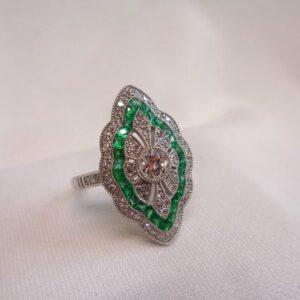 Art Deco Style Emerald and Diamond Cluster Ring Platinum - Size L 1/2 (US 6) (S8554) - Image 8
