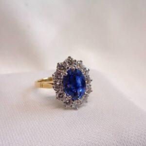 Quality Sapphire & Diamond Cluster Ring 18ct Yellow Gold - Size M 1/2 (US 6.5) (S8465) - Image 8