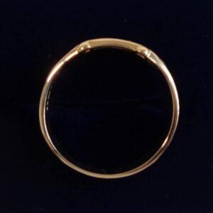 Vintage C.1968 Garnet Buckle Ring 9ct Yellow Gold - Size W (S8564) - Image 3