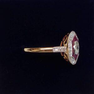 Art Deco Style Ruby and Diamond Cluster Ring 14ct Yellow Gold - Size N 1/2 (S8555) - Image 2