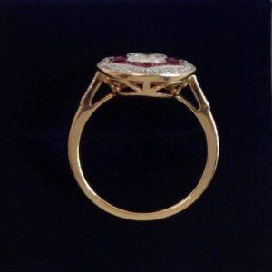 Art Deco Style Ruby and Diamond Cluster Ring 14ct Yellow Gold - Size N 1/2 (S8555) - Image 3