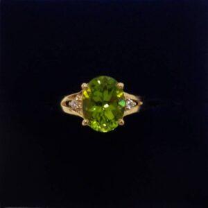 Peridot and Diamond Ring 18ct Yellow Gold - Size K (S8579)